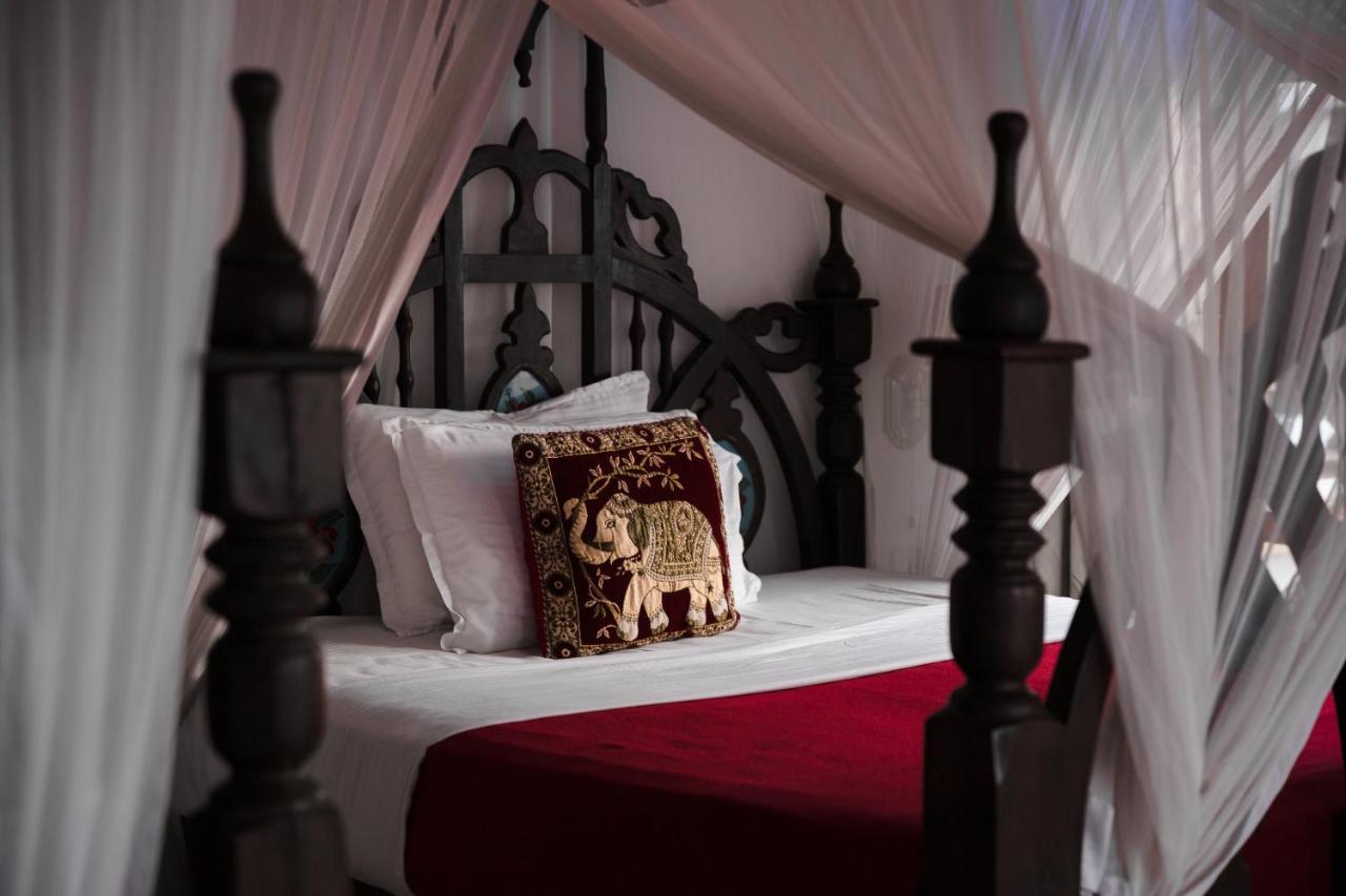 เตมโบ เฮาส์ โฮเต็ล แอนด์ อพาร์ตเมนท์ Hotel Zanzibar ภายนอก รูปภาพ