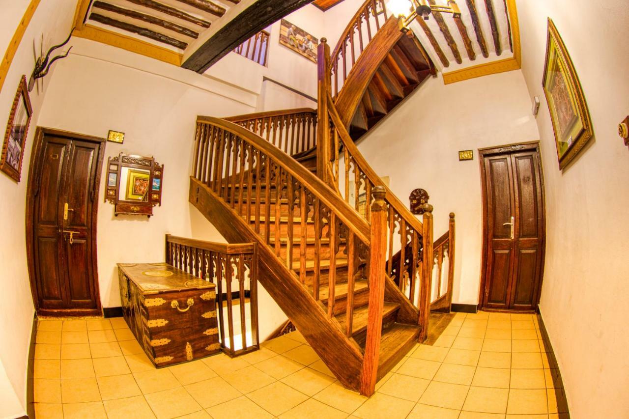 เตมโบ เฮาส์ โฮเต็ล แอนด์ อพาร์ตเมนท์ Hotel Zanzibar ภายนอก รูปภาพ